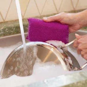 نحوه شستن اسکاچ ظرفشویی